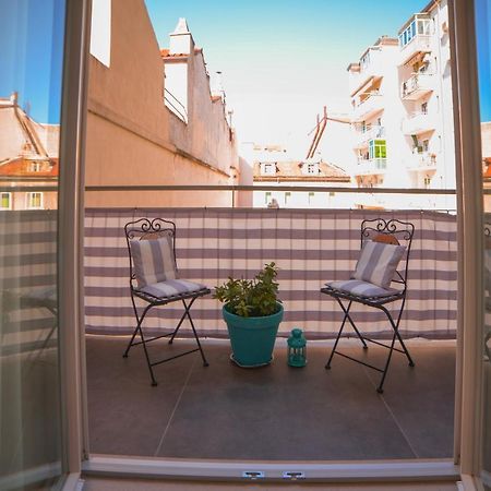 The Lion'S Den Bnb Terst Exteriér fotografie