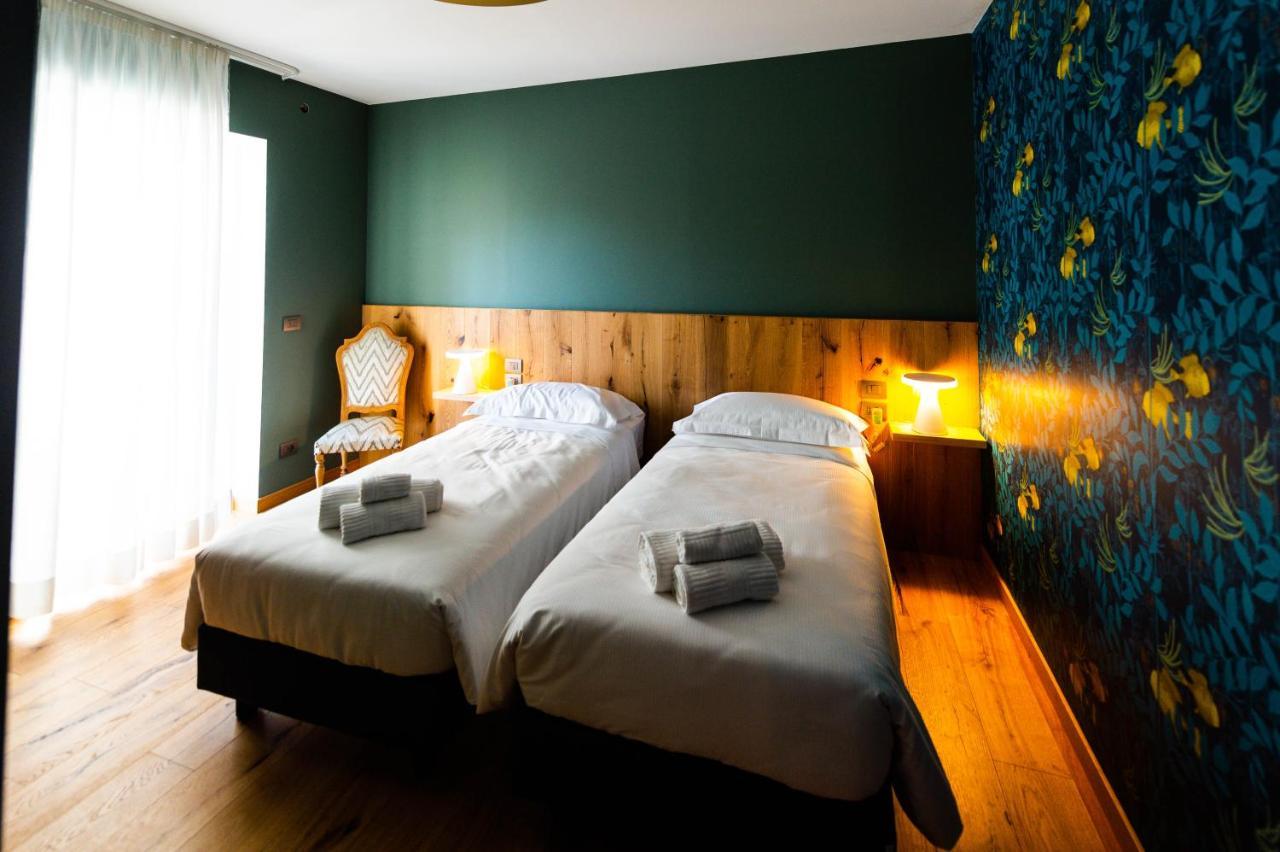 The Lion'S Den Bnb Terst Exteriér fotografie