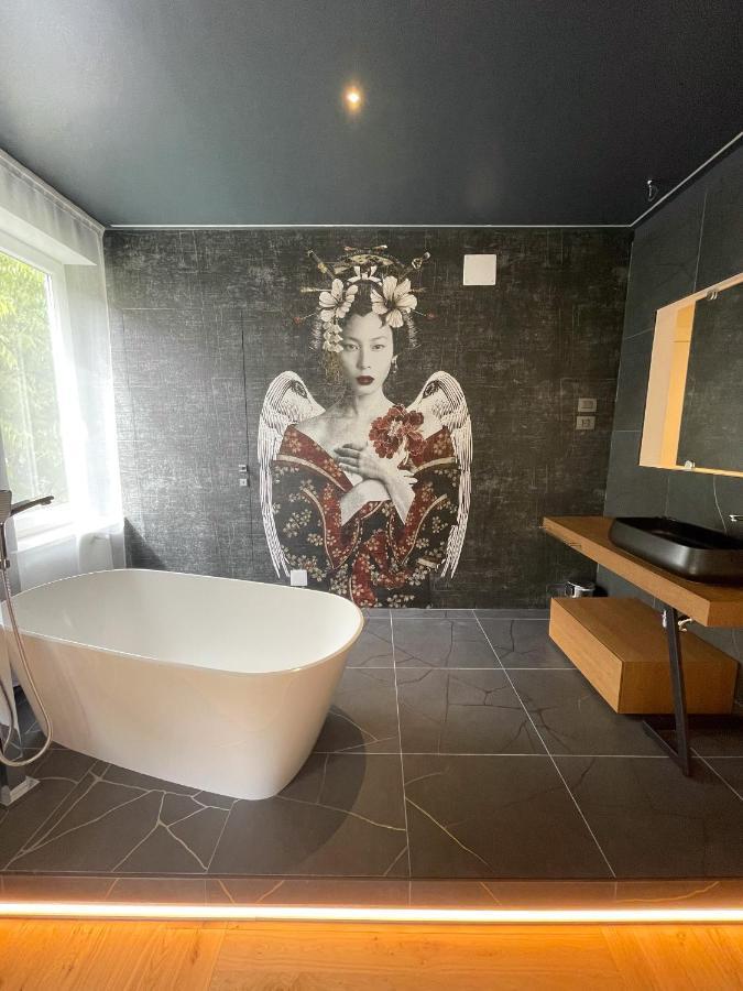 The Lion'S Den Bnb Terst Exteriér fotografie